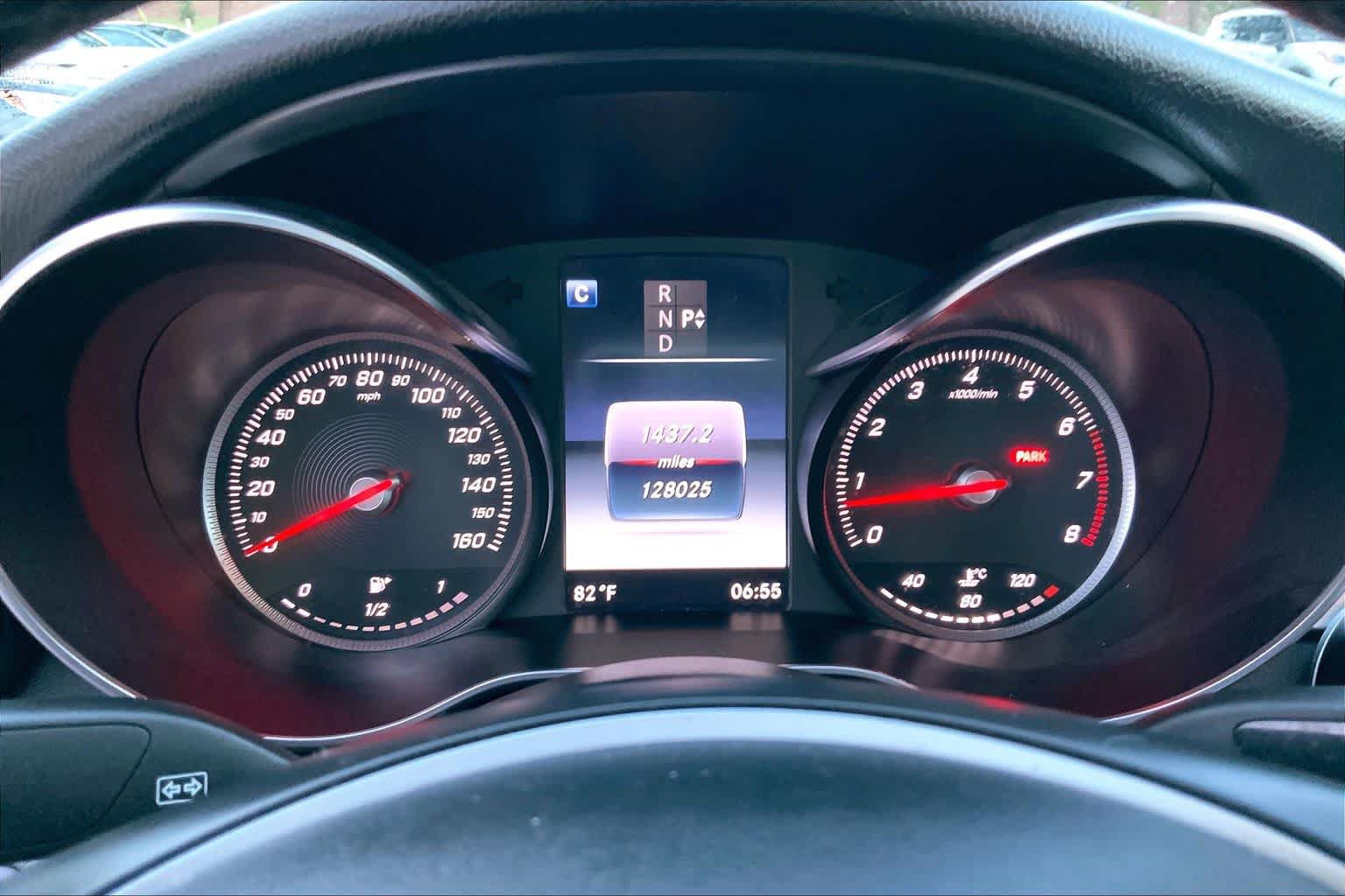 Used 2017 Mercedes-Benz C 300 Sedan image 26