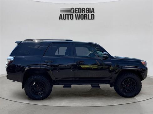 Used 2019 Toyota 4Runner TRD Off-Road Premium AWD/4WD image 16