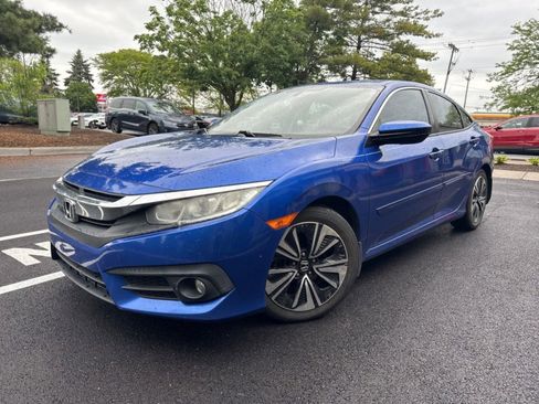 Certified 2017 Honda Civic EX-T image 5