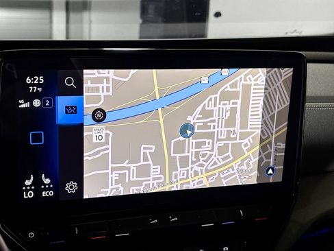 Certified 2023 Volkswagen ID.4 Pro S Plus AWD/4WD image 17