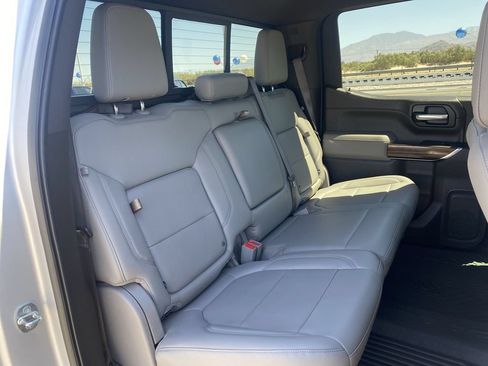 Used 2020 Chevrolet Silverado 1500 LT Trail Boss AWD/4WD image 26