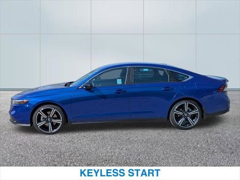 Used 2023 Honda Accord Sport image 10