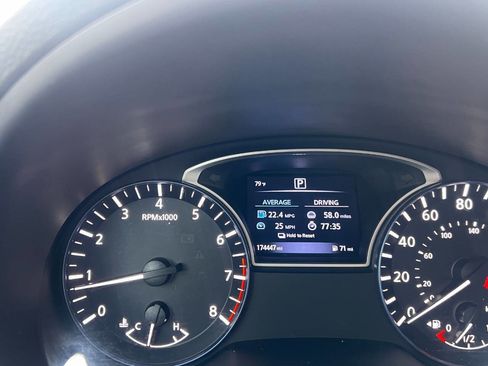 Used 2017 Nissan Altima 3.5 SR FWD image 20