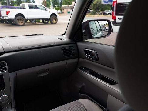 Used 2007 Subaru Forester 2.5X AWD/4WD image 10