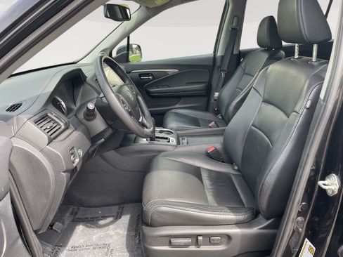 Used 2017 Honda Pilot EX-L image 3