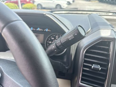 Used 2018 Ford F150 XLT w/ Equipment Group 301A Mid RWD image 22