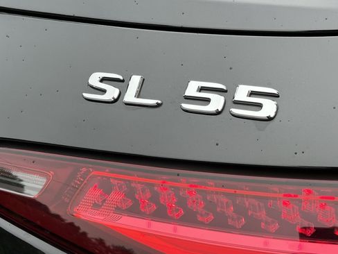 Certified 2022 Mercedes-Benz SL 55 AMG 4MATIC w/ Driver Assistance Package image 36