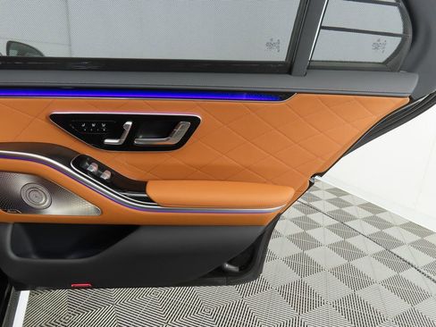 New 2026 Mercedes-Benz S 580 4MATIC Sedan image 27