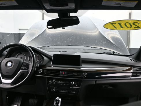 Used 2017 BMW X5 sDrive35i image 16