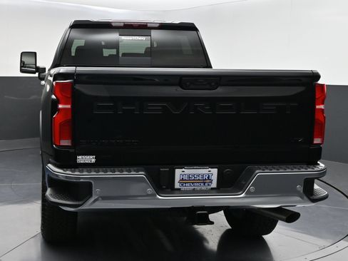New 2026 Chevrolet Silverado 2500 LTZ w/ LTZ Convenience Package AWD/4WD image 6