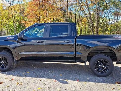 Certified 2019 Chevrolet Silverado 1500 LT Trail Boss image 5