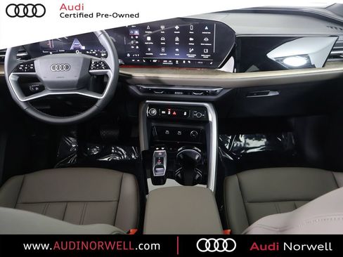 Certified 2025 Audi Q5 Premium Plus AWD/4WD image 25