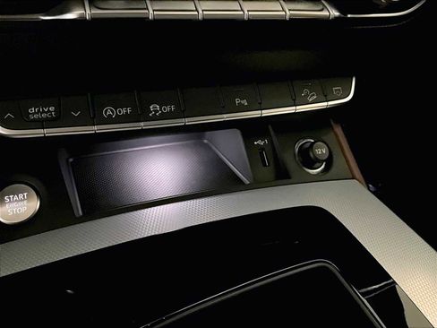 Used 2024 Audi Q5 2.0T Premium Plus w/ Premium Plus Package image 29