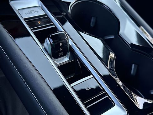 New 2026 Volkswagen Atlas Cross Sport SEL Premium R-Line image 20