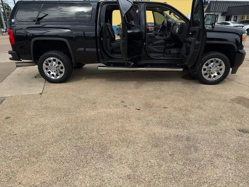Used 2016 GMC Sierra 2500 Denali w/ Duramax Plus Package AWD/4WD image 50