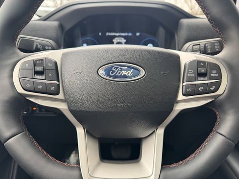 New 2026 Ford Explorer Active w/ Active Comfort Package image 26