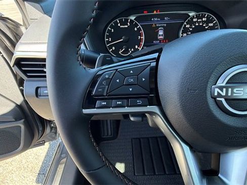 New 2025 Nissan Altima 2.5 SR image 27