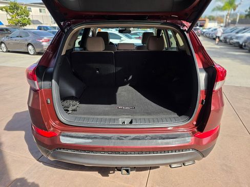 Used 2016 Hyundai Tucson Sport image 19