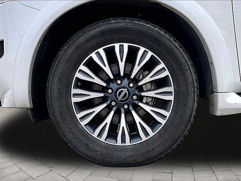 Used 2023 Nissan Armada SL w/ Midnight Edition Package RWD image 7