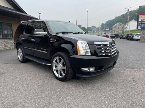Used 2008 Cadillac Escalade AWD image 11