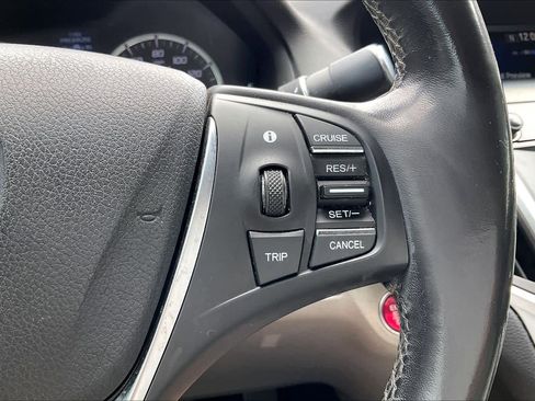 Used 2015 Acura TLX FWD image 24