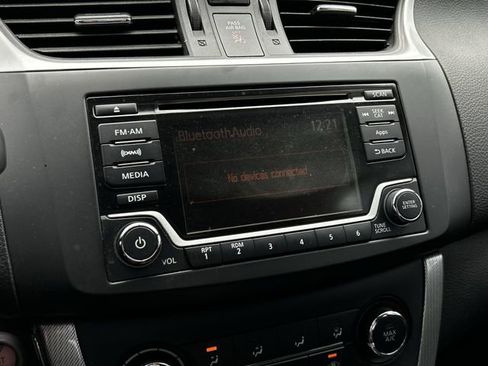 Used 2015 Nissan Sentra SR FWD image 20