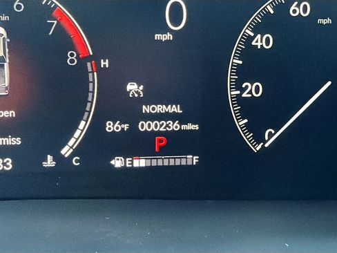 Used 2025 Honda Ridgeline Sport image 12
