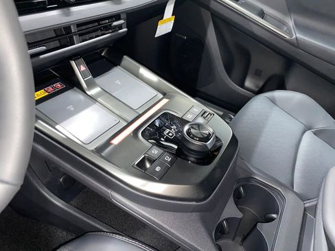 New 2026 Subaru Solterra image 11