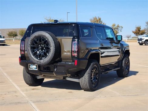 New 2026 GMC Hummer EV SUV image 6