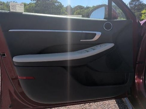 Used 2025 Hyundai Sonata SEL FWD image 13
