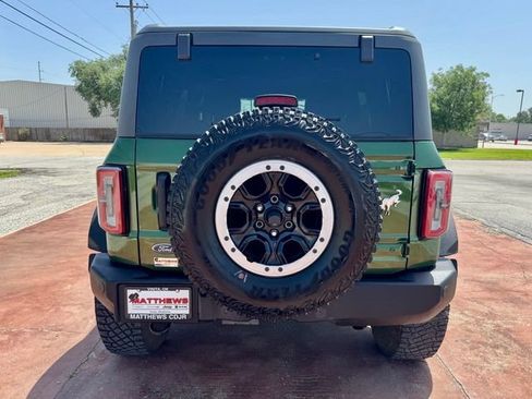 Used 2024 Ford Bronco Big Bend w/ Sasquatch Package AWD/4WD image 6