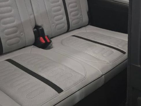 Used 2023 Rivian R1S Adventure AWD/4WD image 9