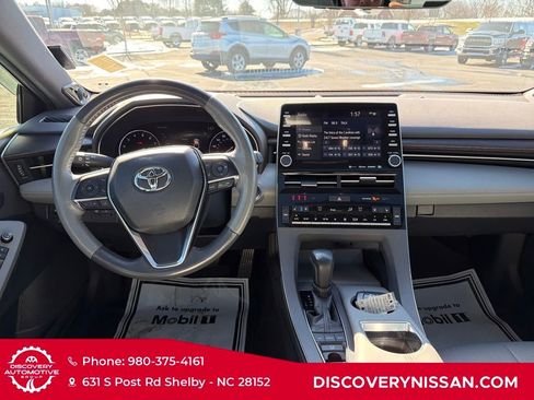 Used 2020 Toyota Avalon Limited w/ Advanced Safety Package image 34