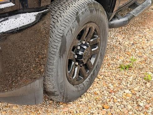 Used 2019 Chevrolet Silverado 2500 LTZ w/ Duramax Plus Package AWD/4WD image 25