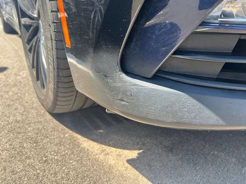 Used 2018 BMW 530e RWD image 4