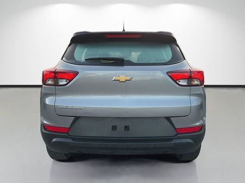 Used 2024 Chevrolet TrailBlazer LS FWD image 4