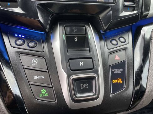 Used 2019 Honda Odyssey Elite image 17