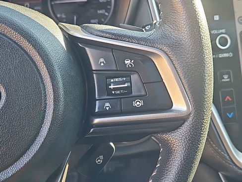 Used 2020 Subaru Outback Limited image 22