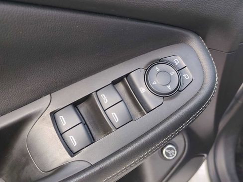 Used 2023 Buick Encore GX Select w/ Sport Touring Package image 22