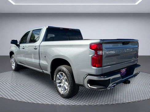 Used 2025 Chevrolet Silverado 1500 LT w/ Z71 Off-Road Package AWD/4WD image 4