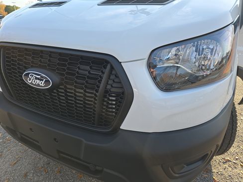New 2026 Ford Transit 250 Base image 29