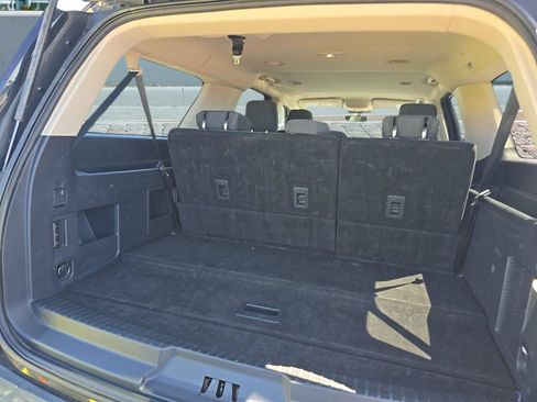 Used 2024 Ford Expedition Max XLT RWD image 16