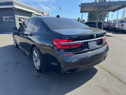Used 2016 BMW 750i image 5