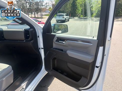 Used 2024 Chevrolet Silverado 1500 LT AWD/4WD image 10