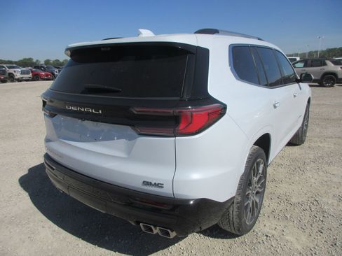 New 2026 GMC Acadia Denali Ultimate AWD/4WD image 5