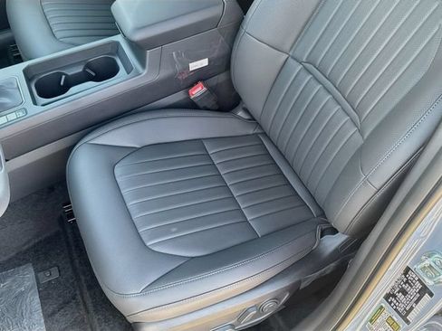 New 2027 Kia Seltos X-Line S w/ X-Line S Premium Package AWD/4WD image 19