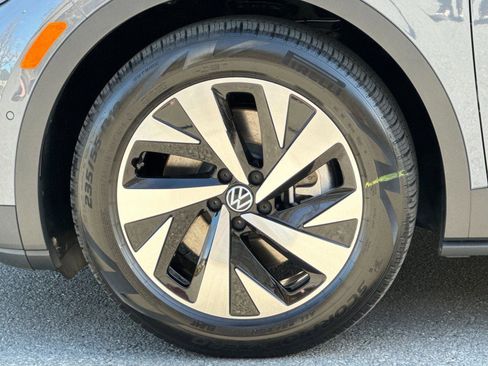 New 2026 Volkswagen ID.4 Pro RWD image 24