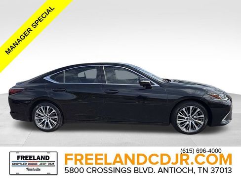 Used 2020 Lexus ES 350 w/ Premium Package FWD image 2