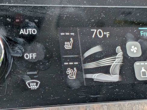 Used 2025 Genesis GV80 3.5T Advanced AWD/4WD image 28