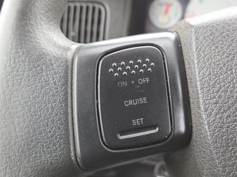 Used 2005 Dodge Ram 1500 Truck SLT w/ Trailer Tow Group image 18